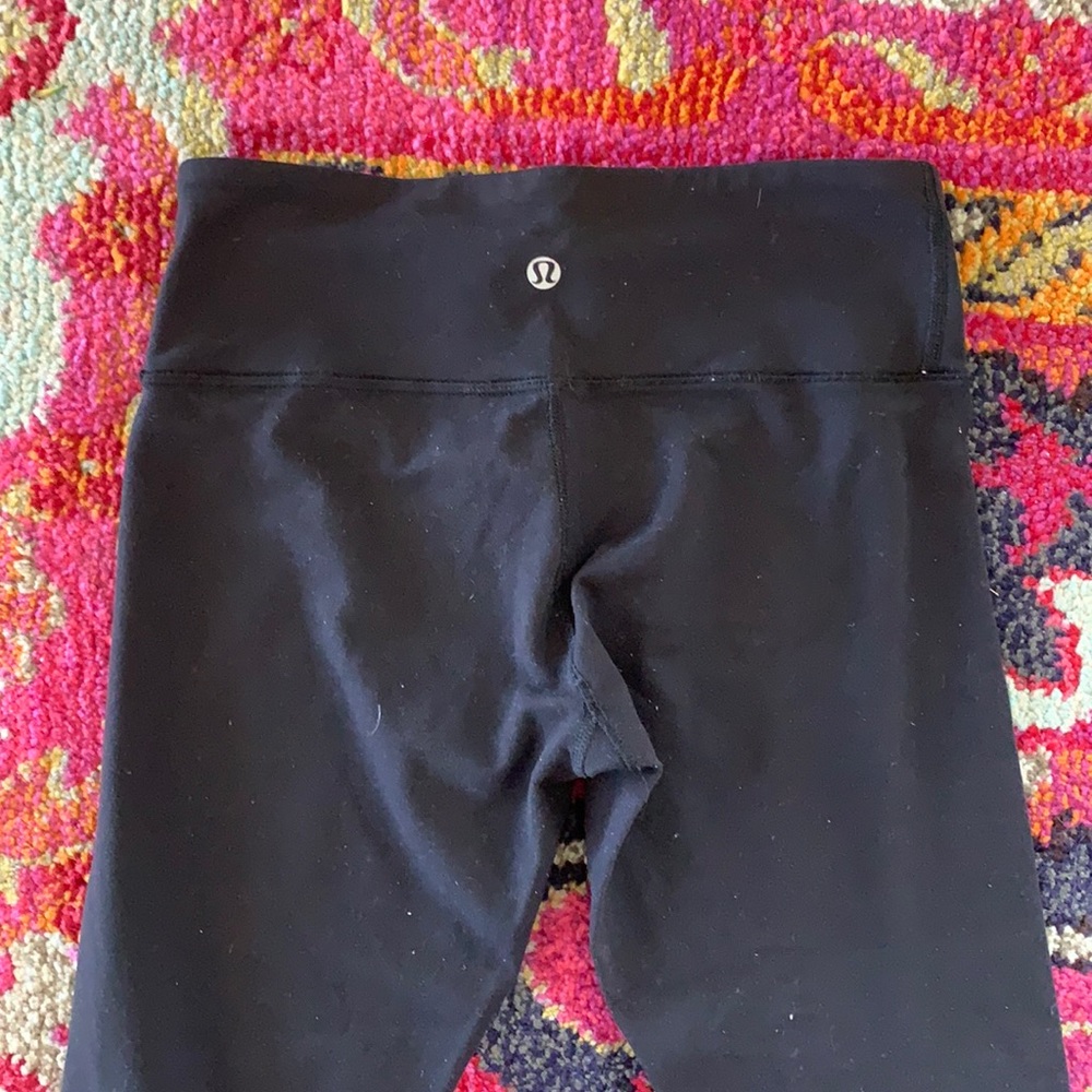 Lululemon Size 4 Black Leggings